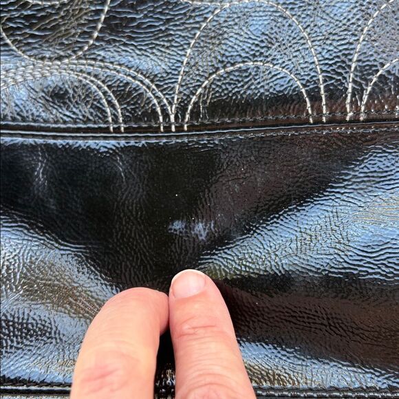 Coach Signature stitched Black patient leather diaper Bag purse laptop carrier - Picture 5 of 16